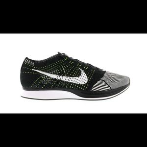 Nike Flyknit Racer size 10